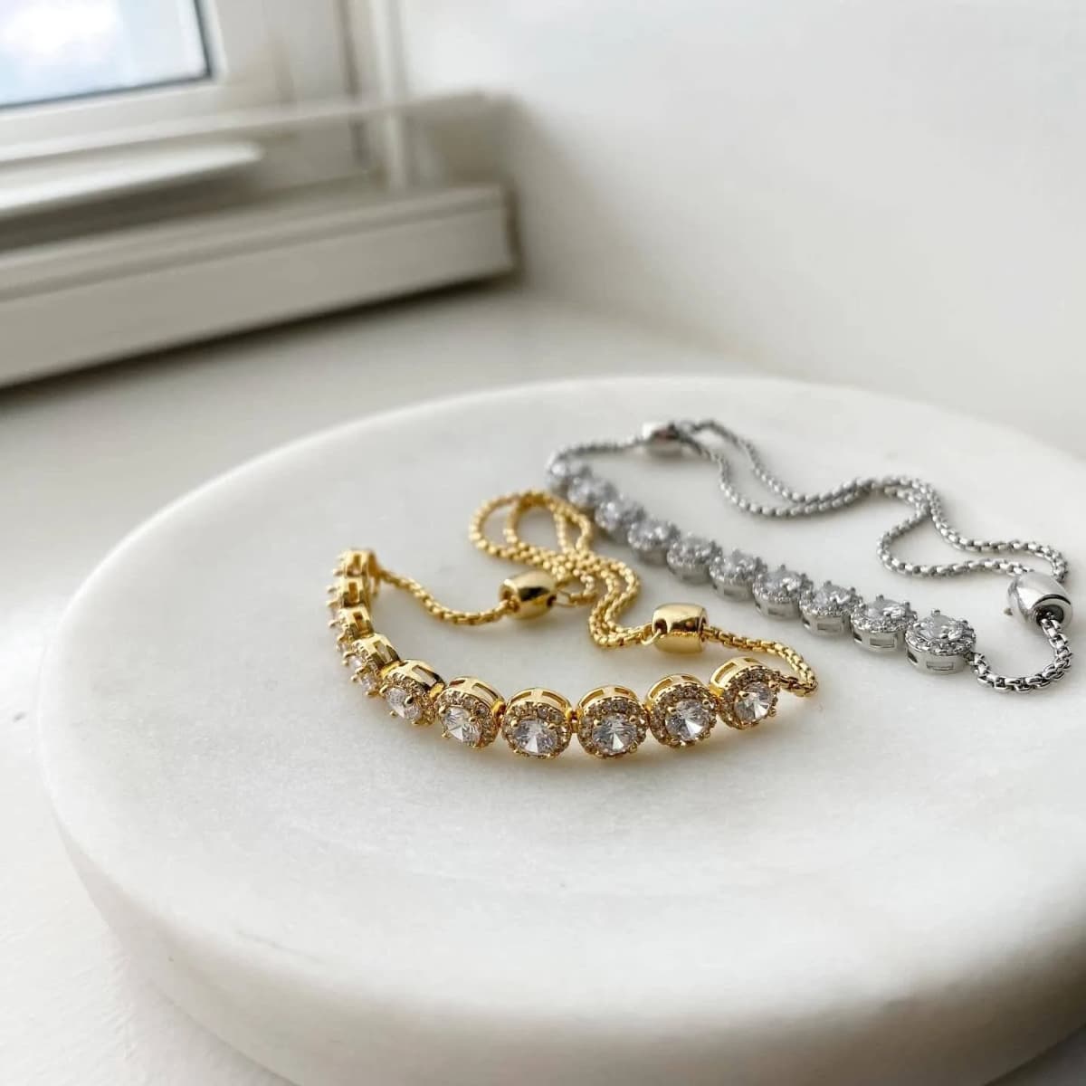 Round Solitaire Tennis Bracelet