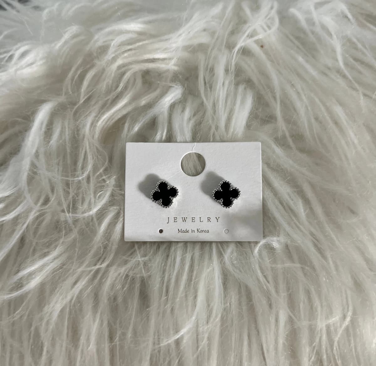Classic Clover Earrings (Black)