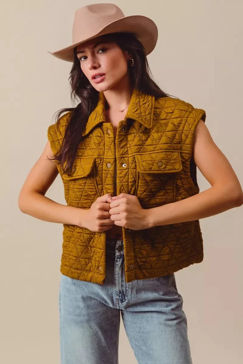 SO ME Triangle Quilting Stitch Button Up Knit Vest
