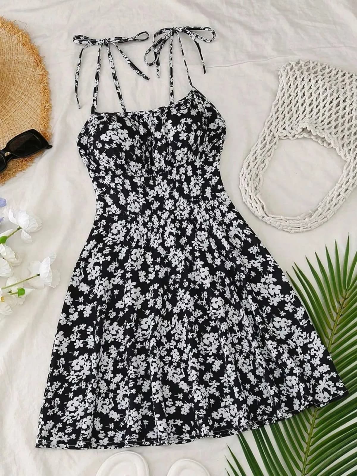 Floral Print Tie Strap Mini Dress