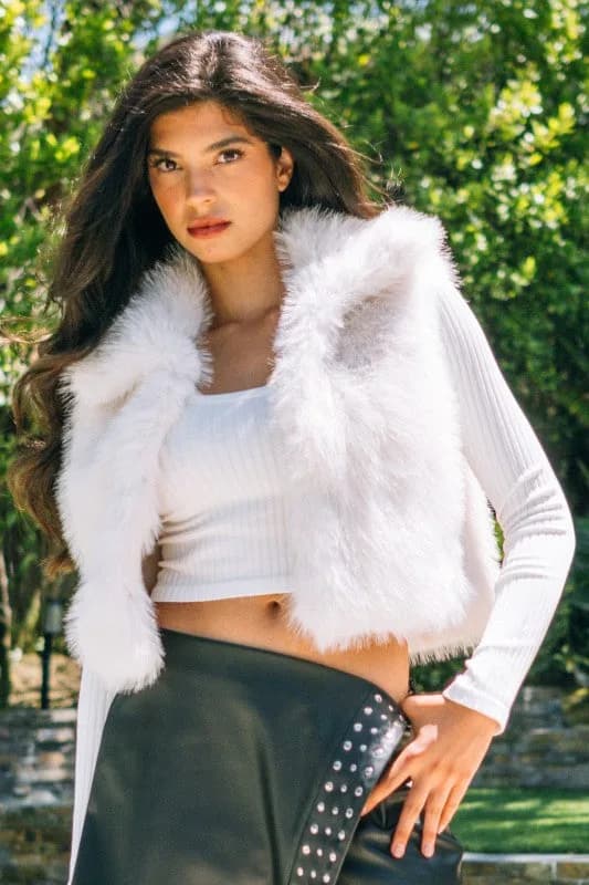 Foxy Faux Fur Crop Vest Gilet Light Beige Restocked!!