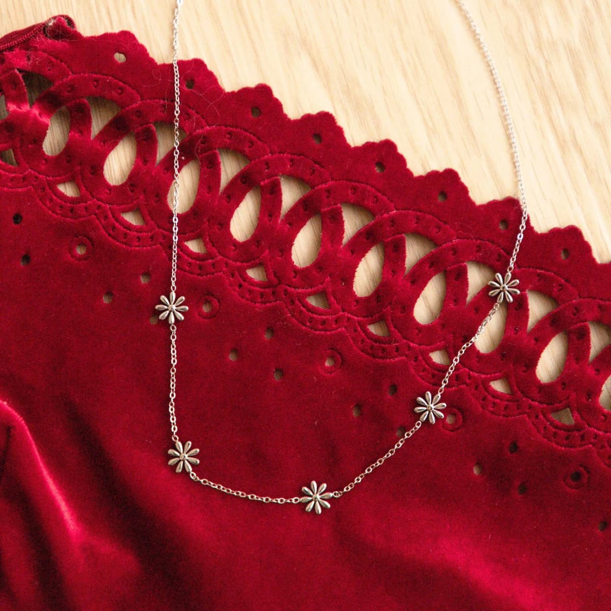Anna Floral Necklace Silver by Mauve