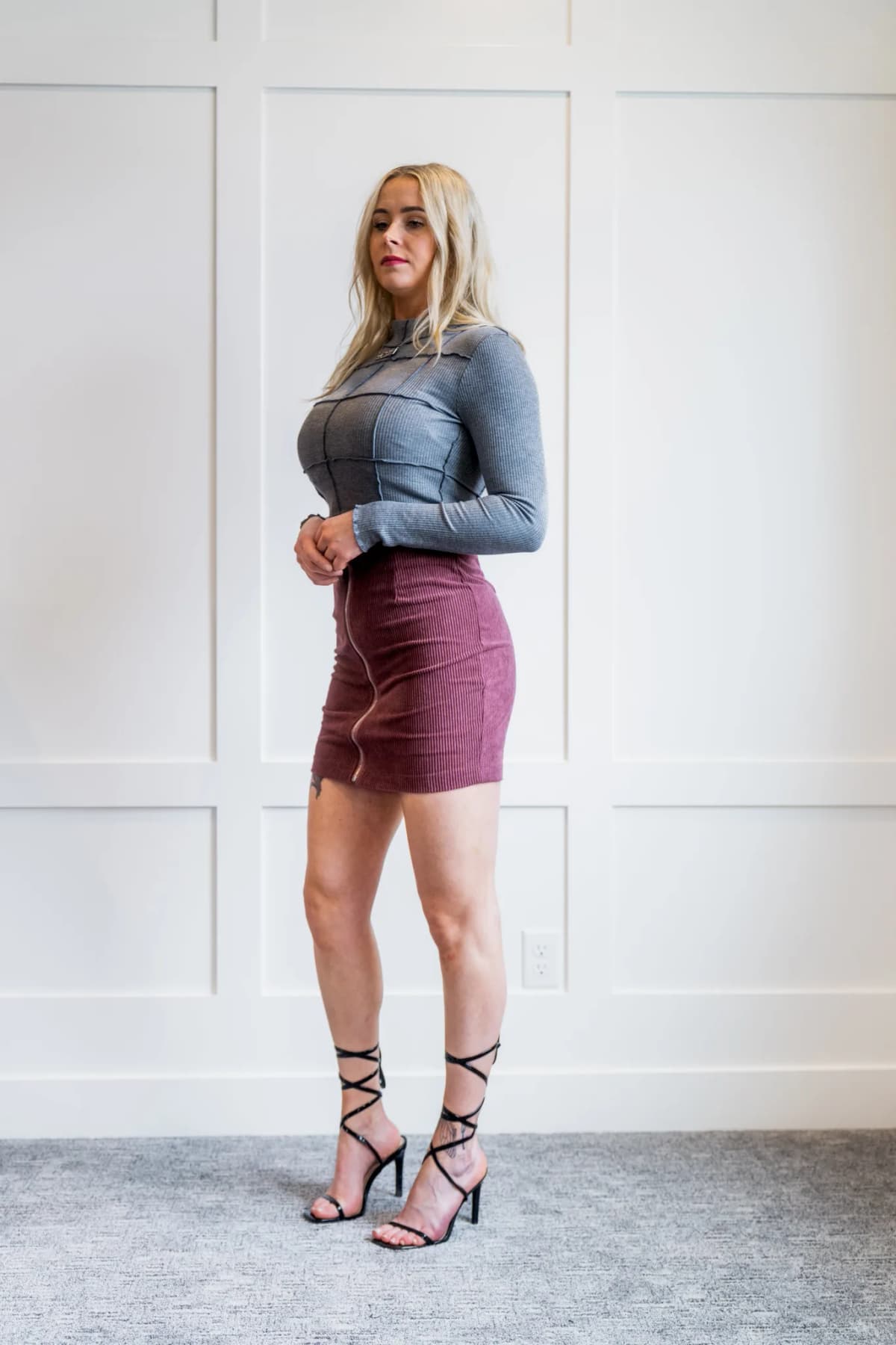 Round Neck Merrow Detail Crop Long Sleeve
