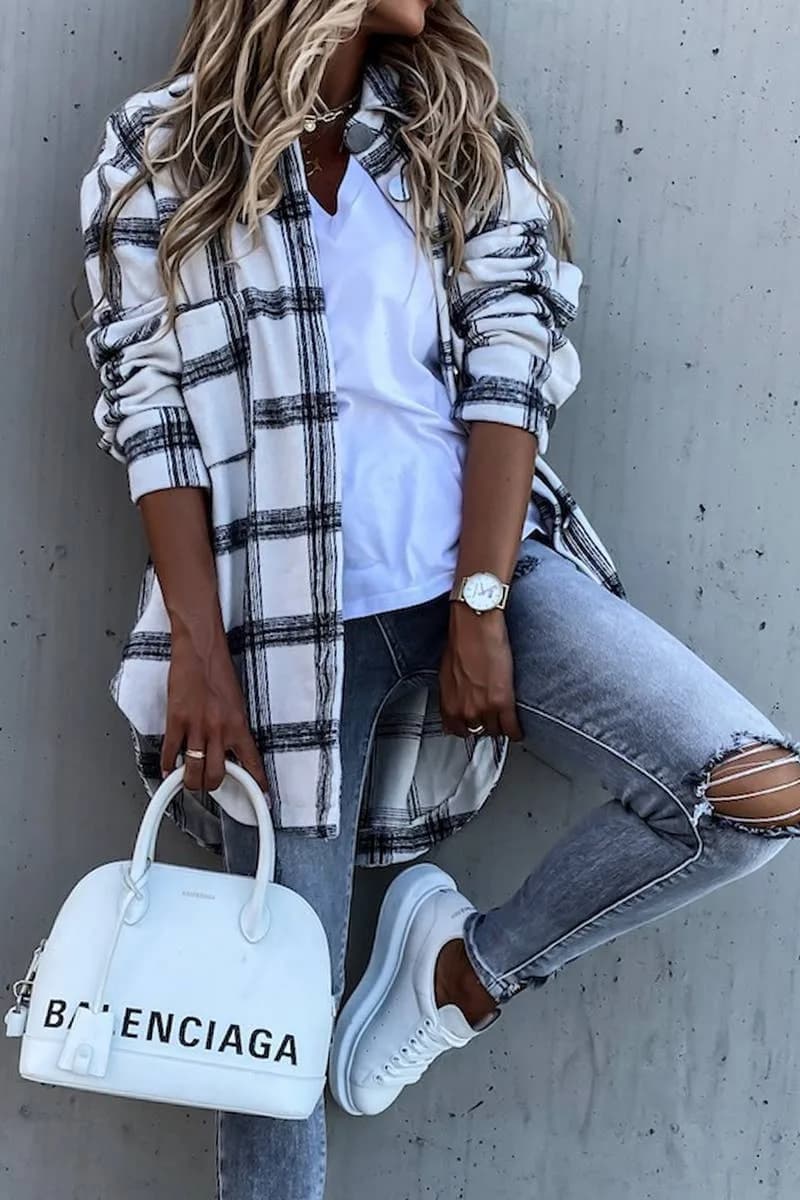 Women Plaid Pattern Oversized Buttoned Shacket