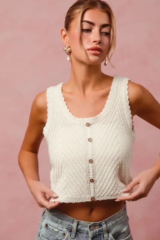 SO ME Chevron Pattern Buttoned Front Lightweight Tank Top