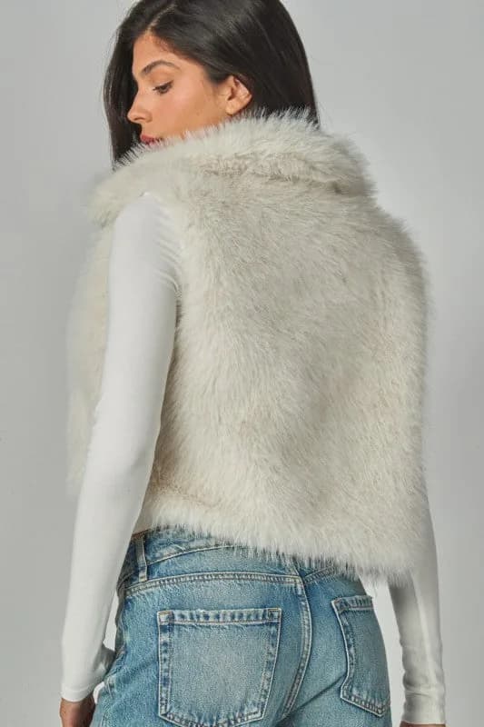 Foxy Faux Fur Crop Vest Gilet Light Beige Restocked!!