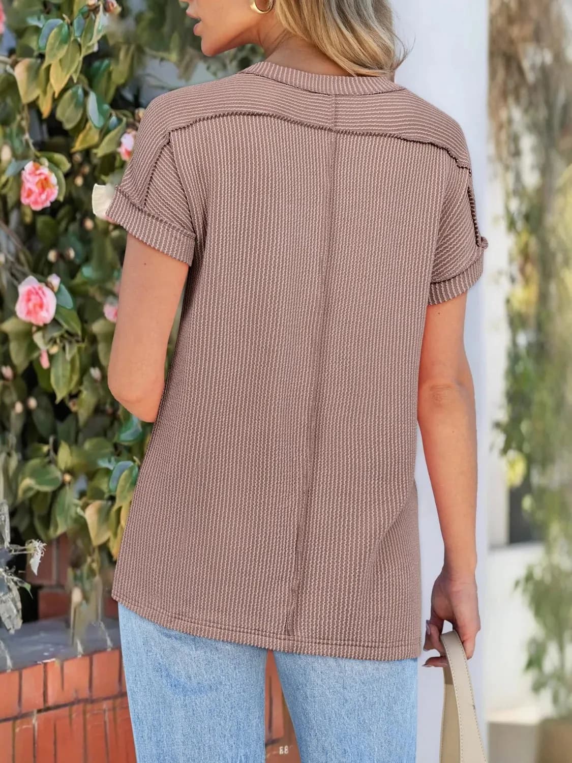 Textured Round Neck Short Sleeve T-Shirt in Multiple Colors