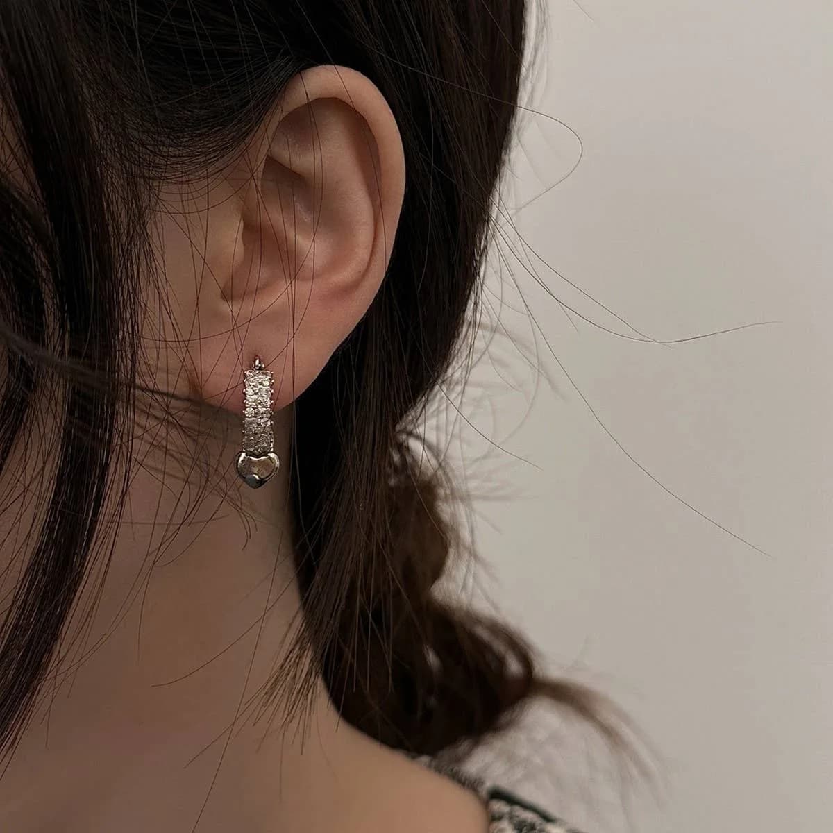 Heart Zircon Earrings Hoops (Gold)