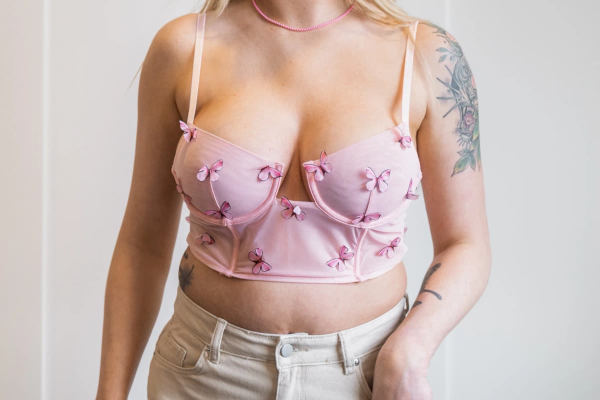 Stretch Crop Top Butterfly Tic Toc