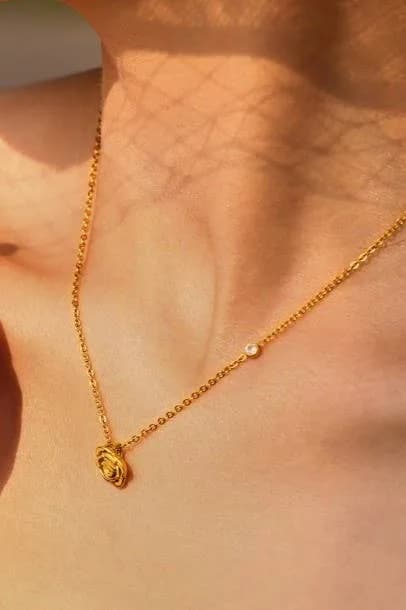 Rose Flower 18K Stainless Steel Tarnish-Free Necklace