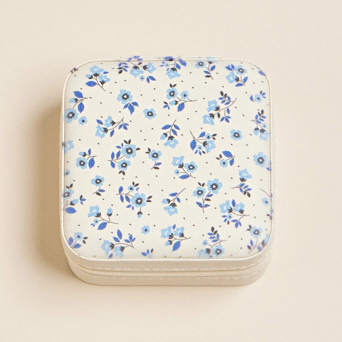 Blue Flower Pattern Jewelry Box -Travel Size