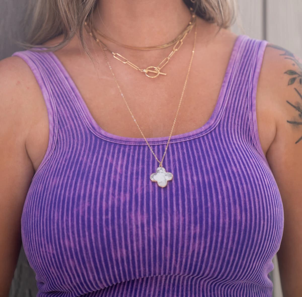 3 pcs. Semi Precious Stone Clover Pendant Necklace Anarchy Street (White)