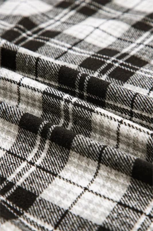 Plaid Chest Pocket Long Sleeve Buttoned Shirt