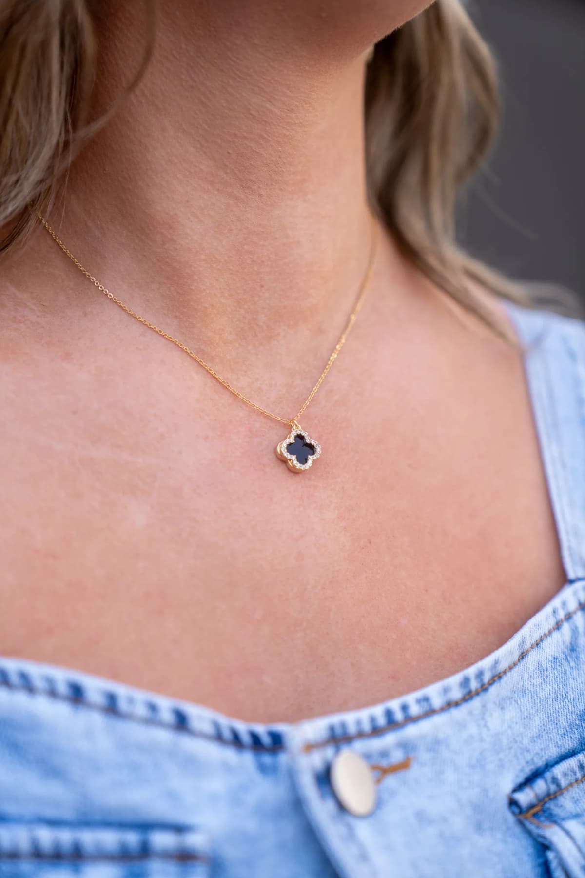 Double Layered Four Leaf Clover Necklace Crystal Works by Betty Oh (Black)