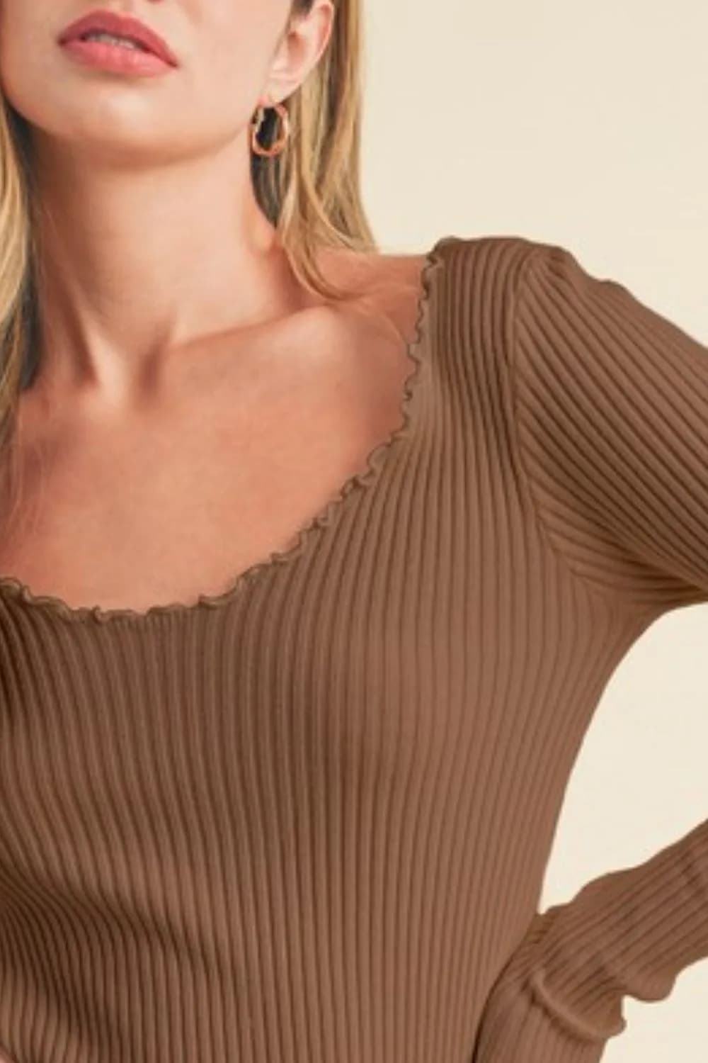 Lettuce Hem Scoop Neck Long Sleeve Knit Top