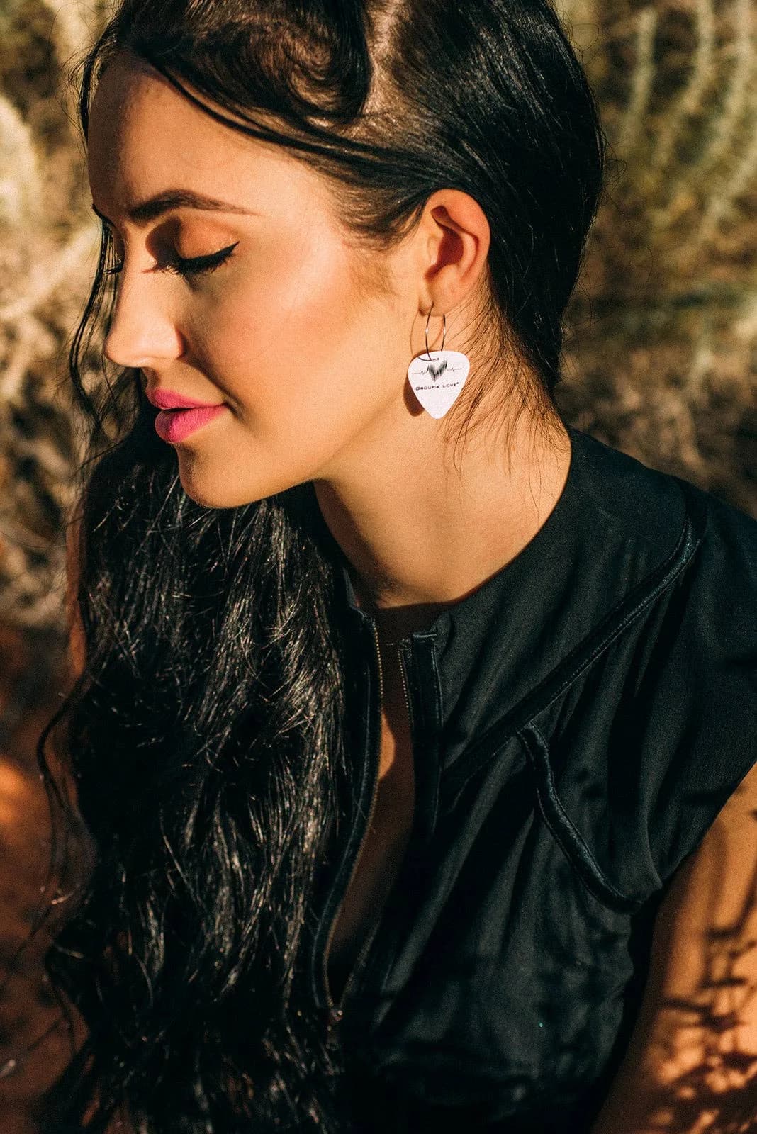 Groupie Love Classic Single Guitar Pick Earrings Groupie Love (50mm)