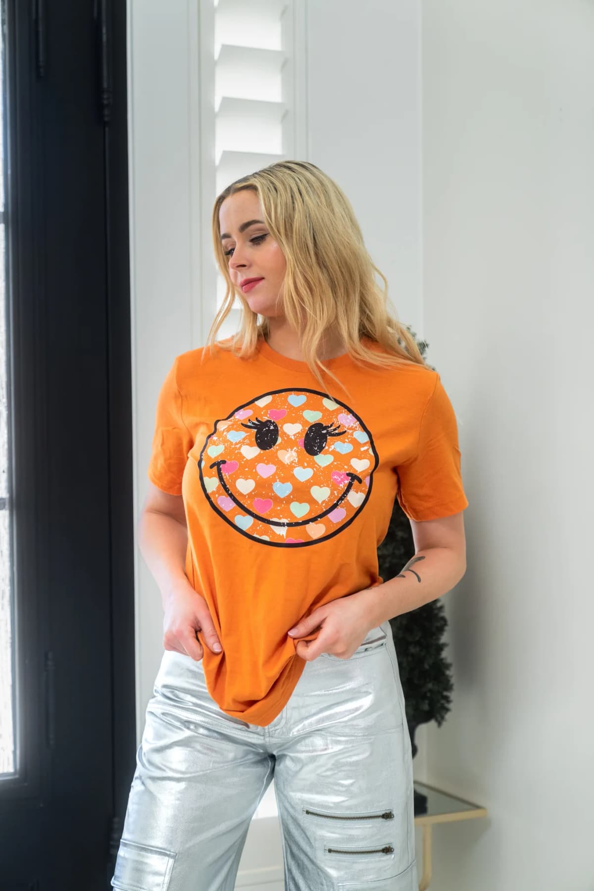 Retro Heart Smiley Face Shirt The Shirt Company (Maroon)