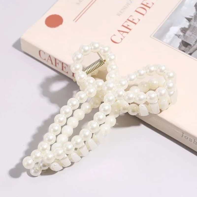 Pearl Hair Claw Clips