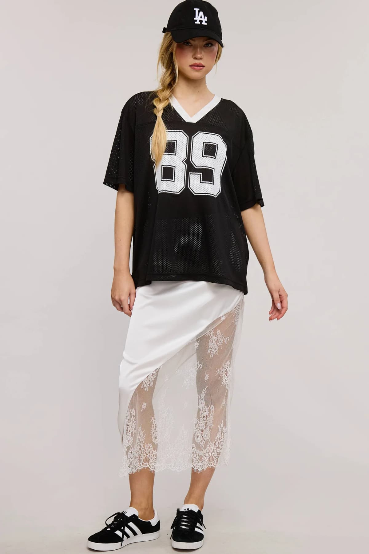 V Neck Sporty Jersey Shirt Top With Printed Number 89