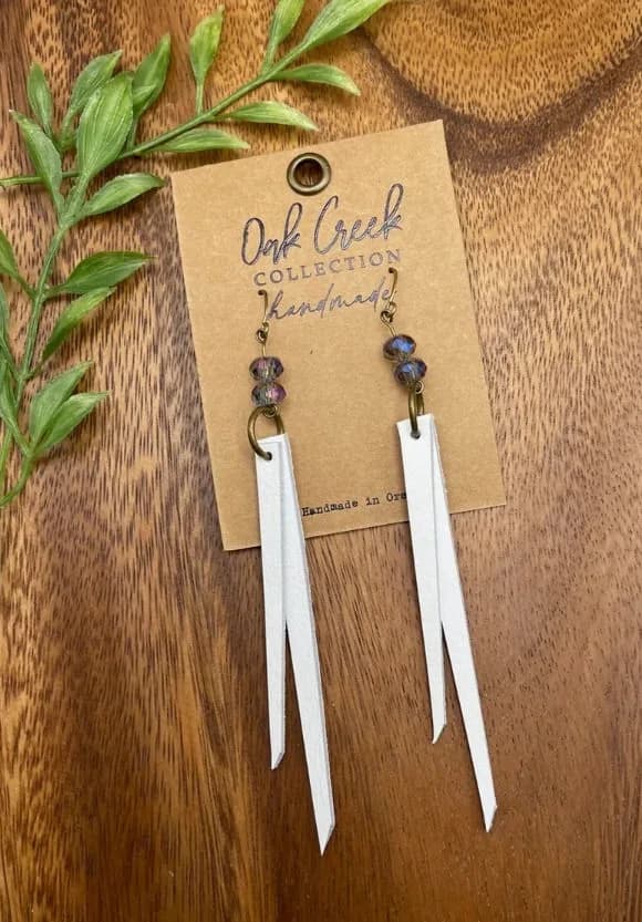 Bead W/Simple White Fringe Leather Earring Oak Creek Collection Handmade (Blue)