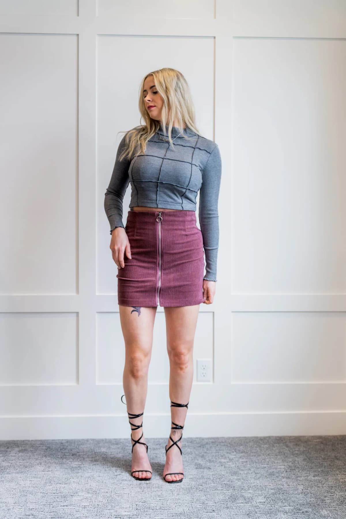 Round Neck Merrow Detail Crop Long Sleeve