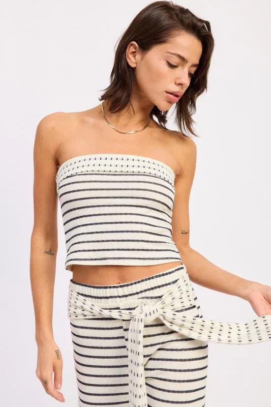 CONTRASTED DOUBLE JACQUARD TUBE TOP WITH SCARF