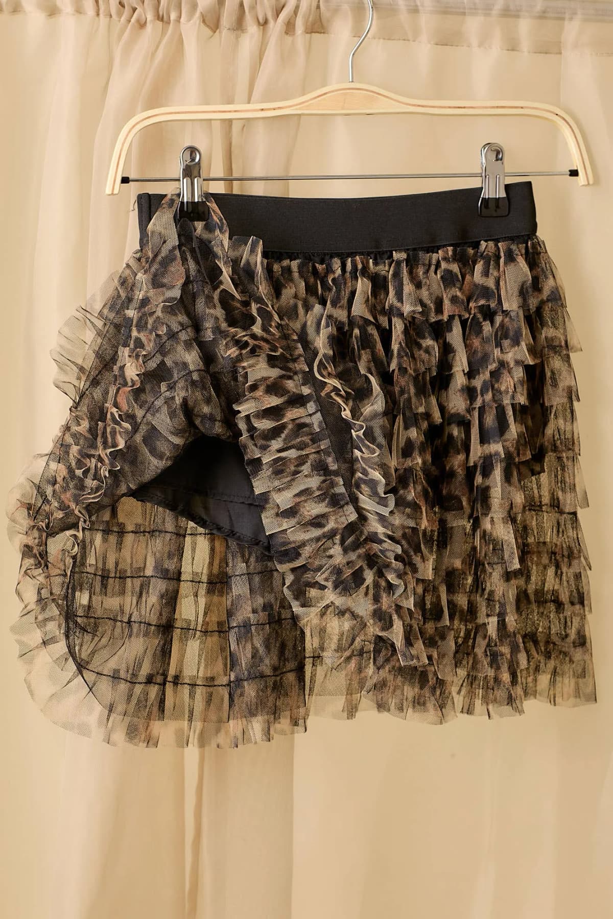 Ruffle Layer Mesh Mini Skort