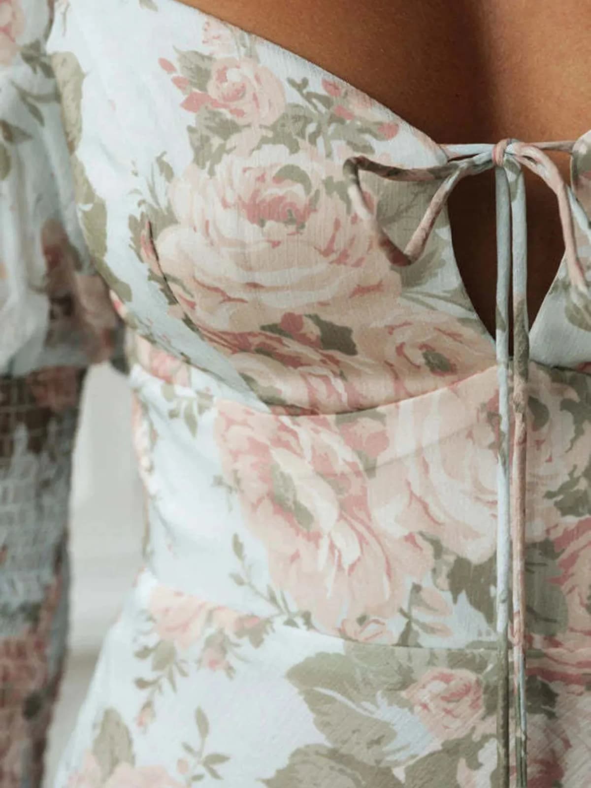 Floral Print Sweetheart Neck Mini Dress