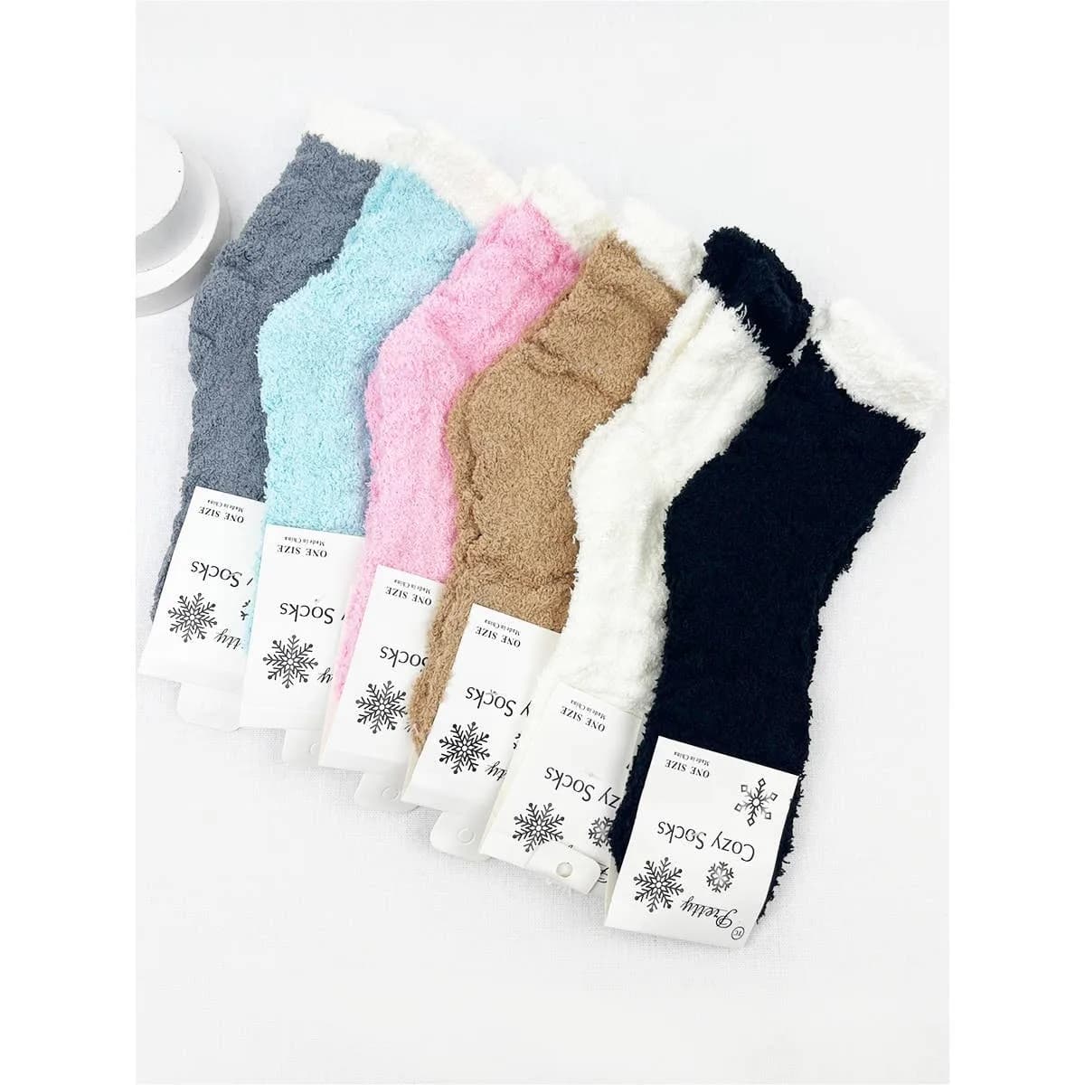 Two Tone Solid Cable Pattern Cozy Warm Socks