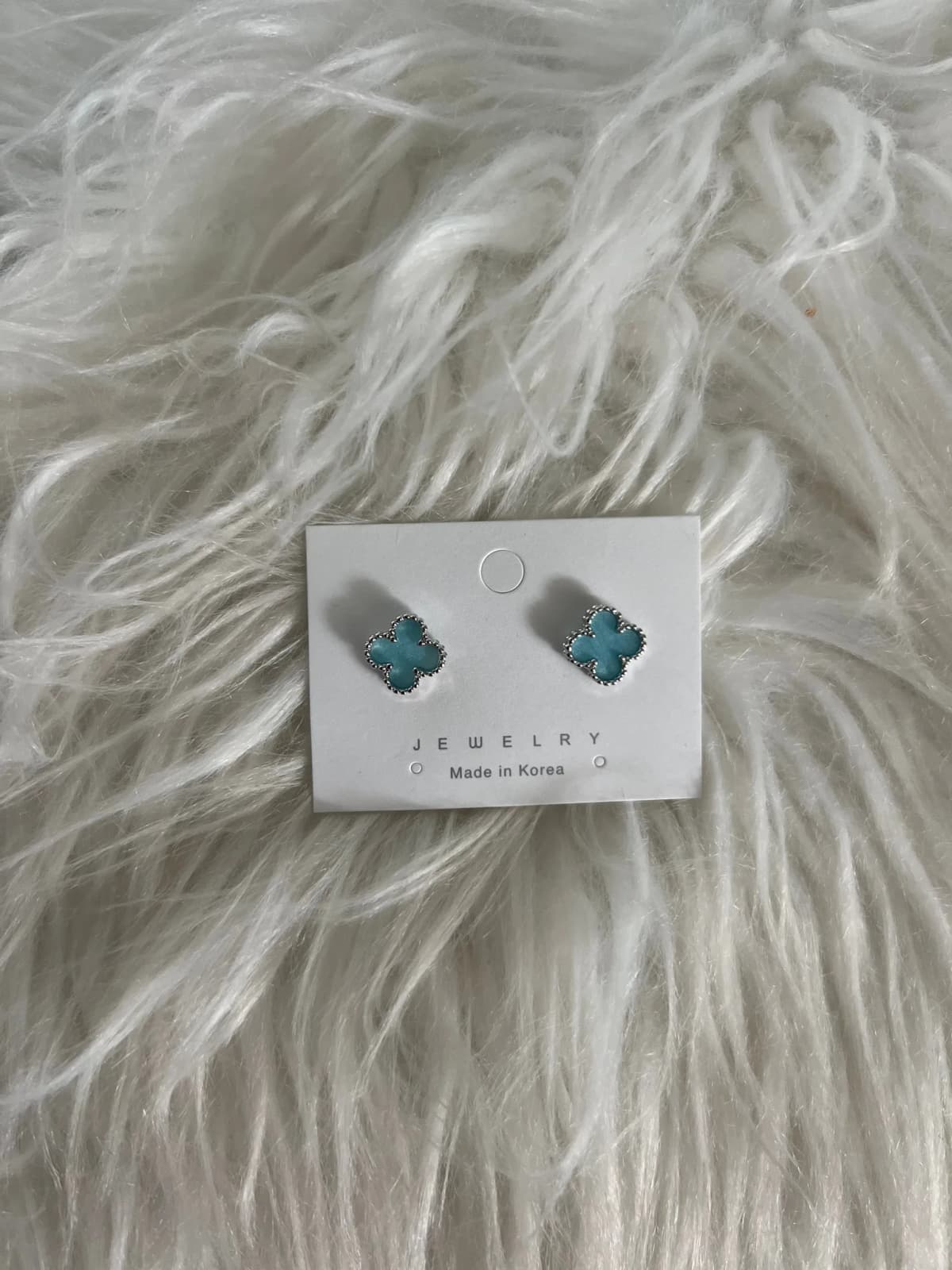 Classic Clover Earrings by Must Have (Tiffany Blue)