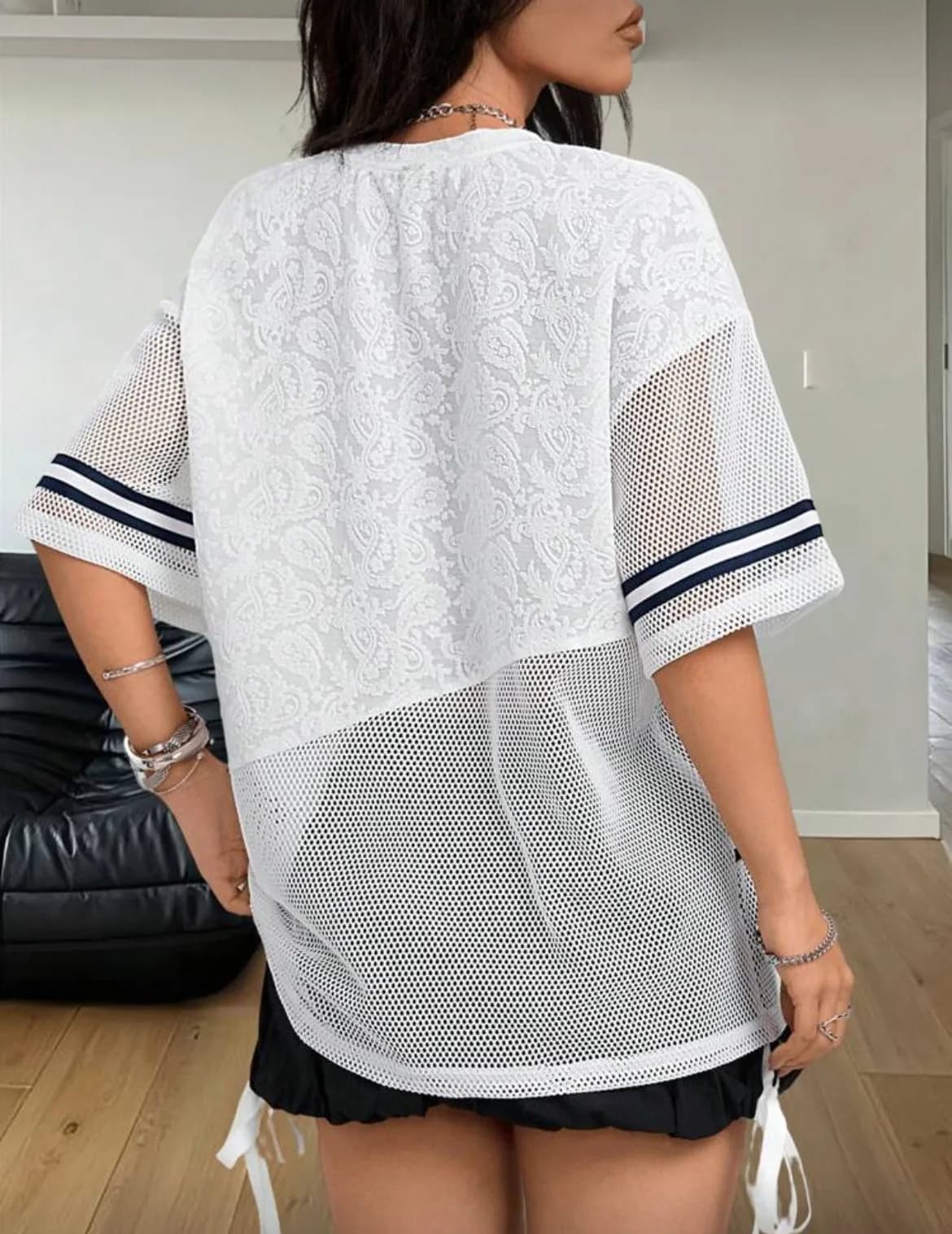 Contrast Floral Mesh White Jersey Number 28