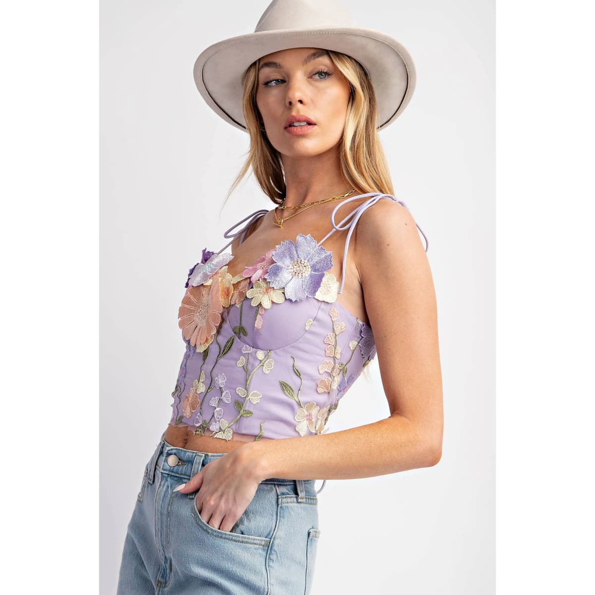 3D Flower Embroidery Tank Top