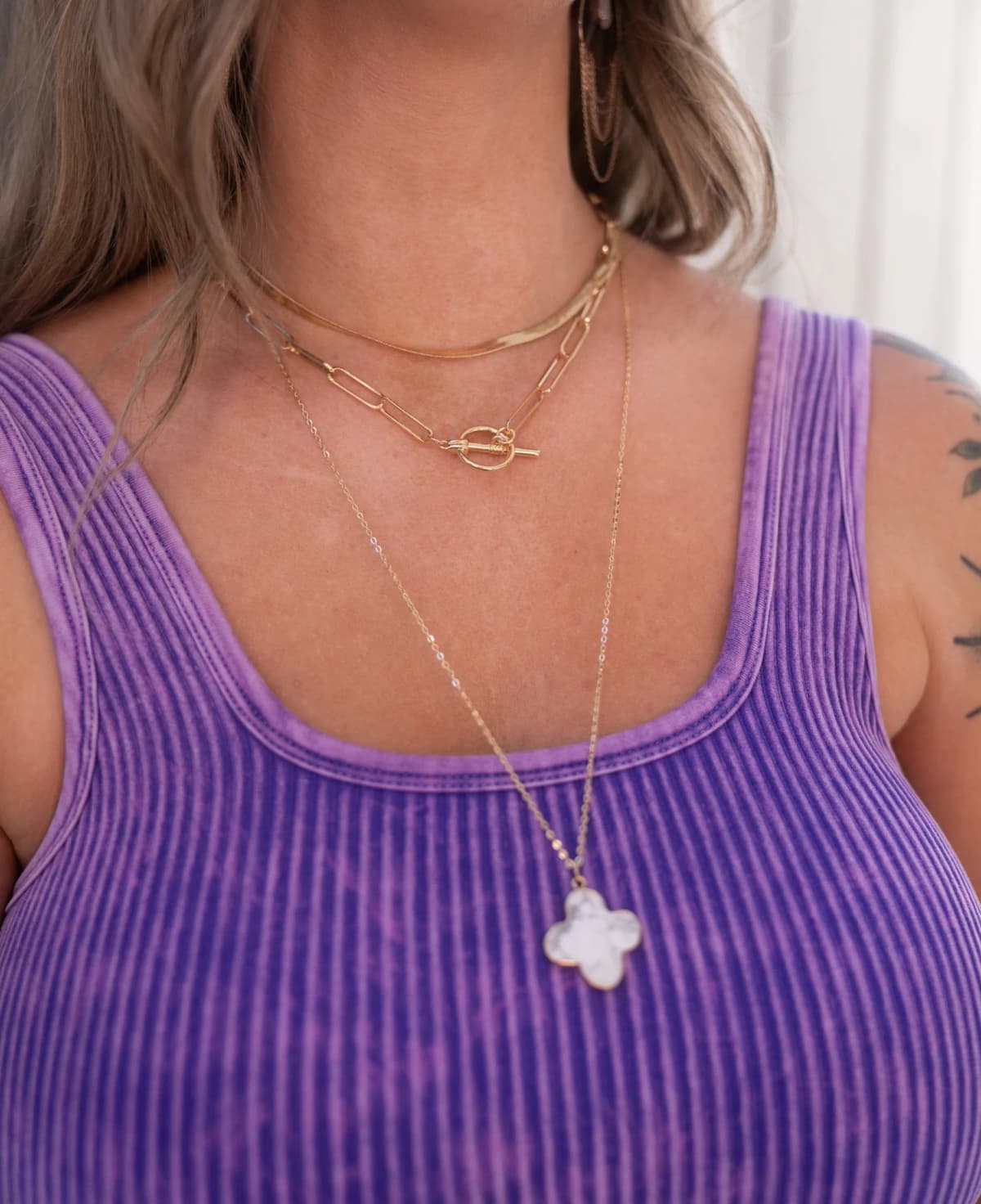 3 pcs. Semi Precious Stone Clover Pendant Necklace Anarchy Street (White)