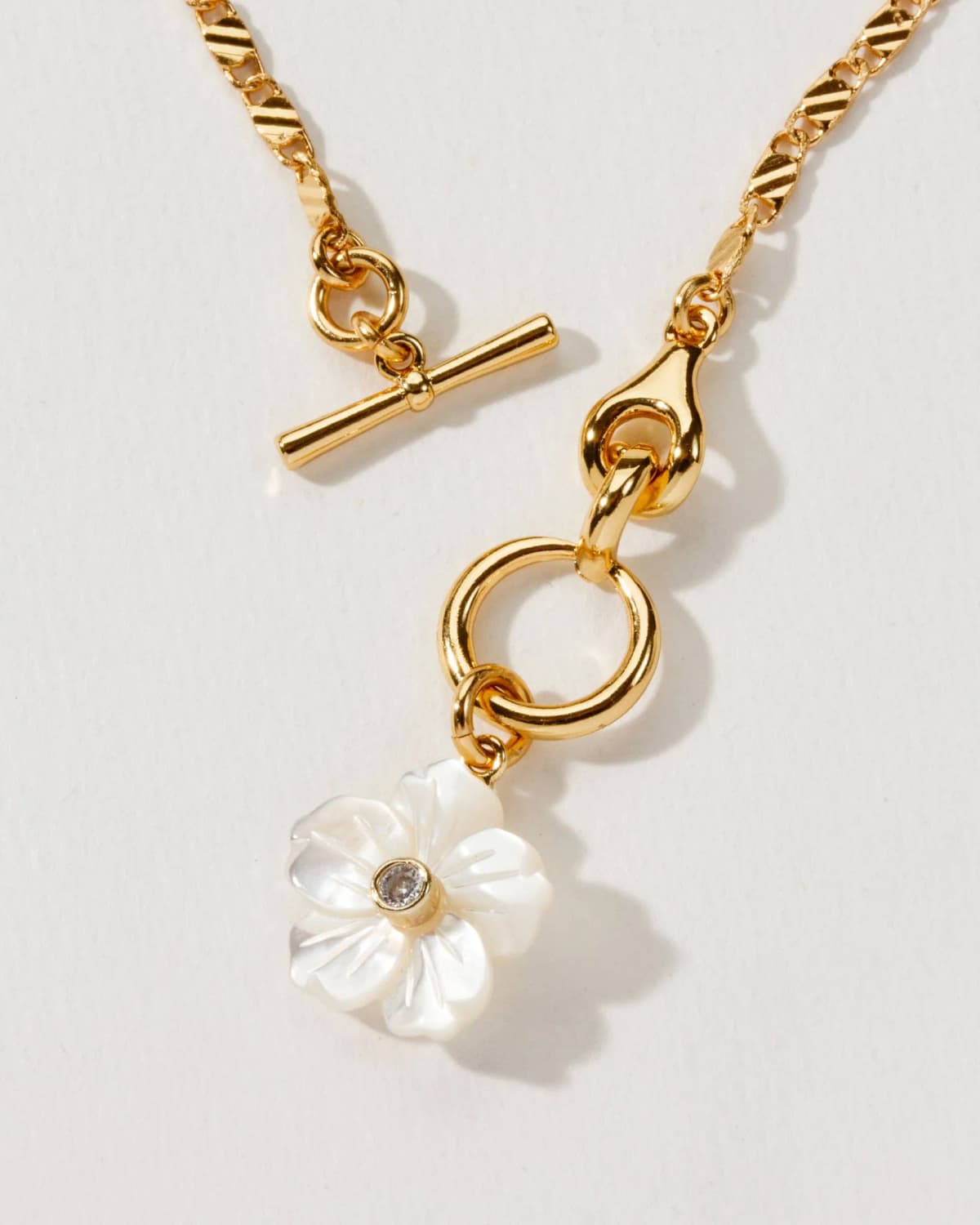 Luna Norte Tulum Flora Toggle Necklace