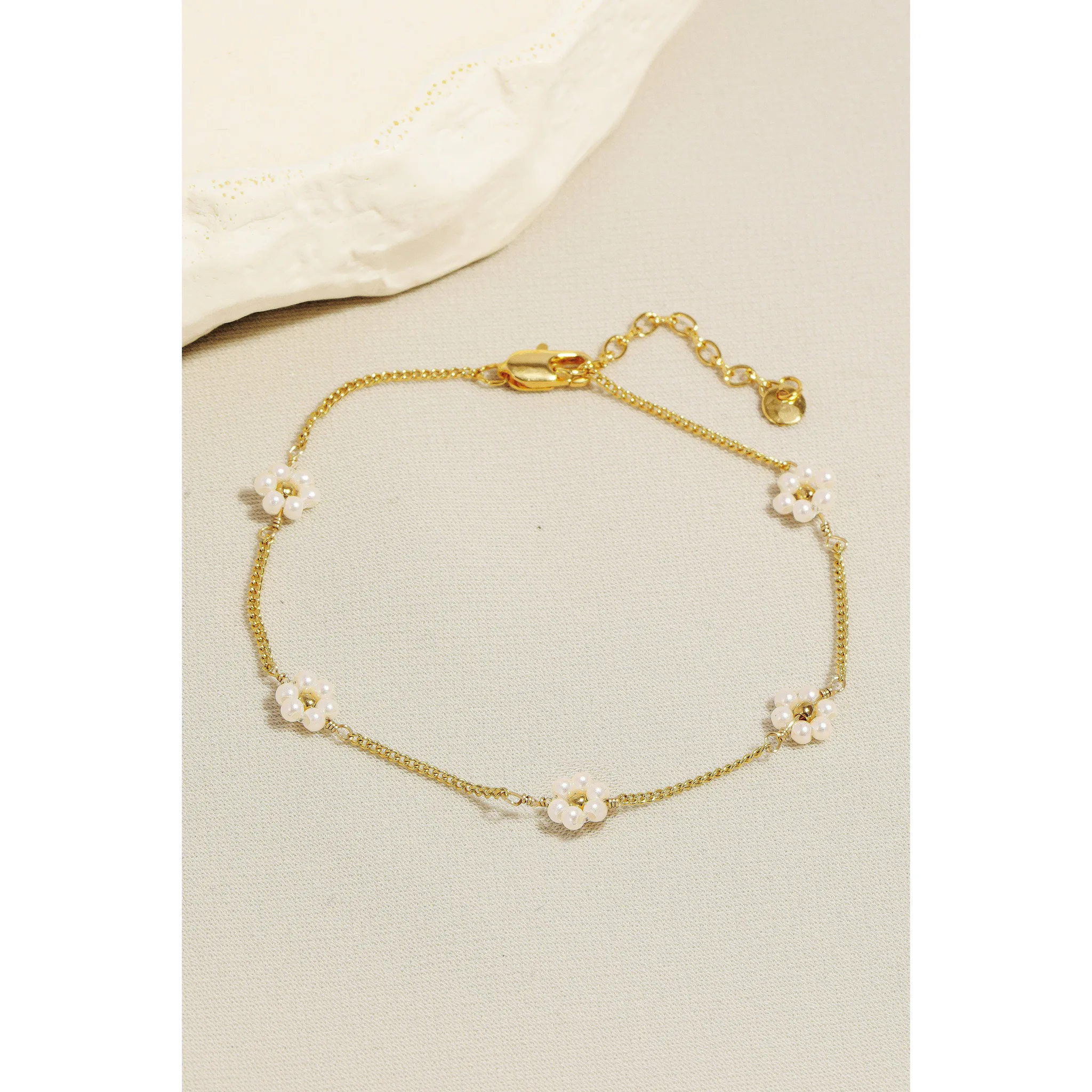 Dainty Chain Flower Bead Bracelet Anarchy Street