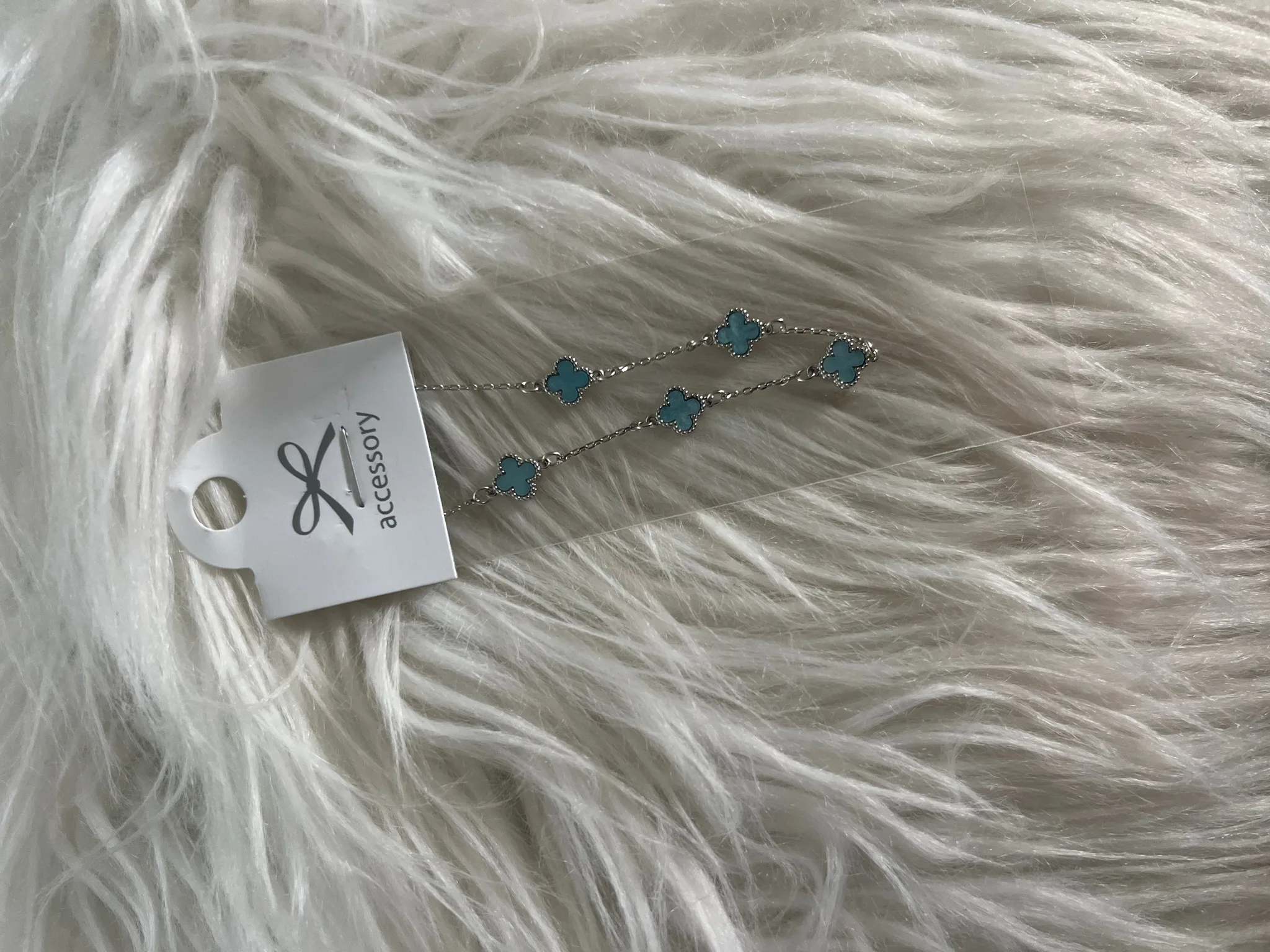 Silver Clover Mini Bracelet by Must Have (Blue)