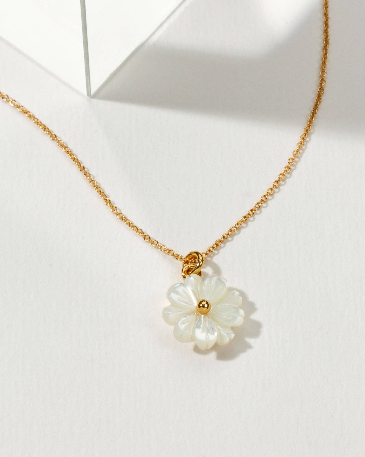 Luna Norte Blooming Flower Necklace