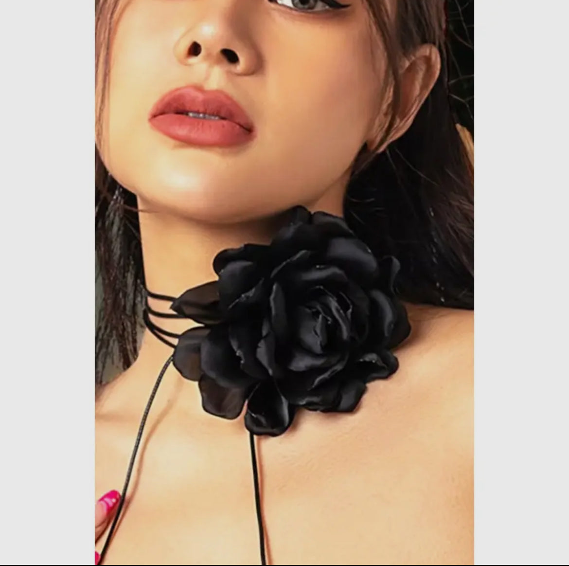 Peony-Inspired Tie-On Flower Necklace in Black- My Store