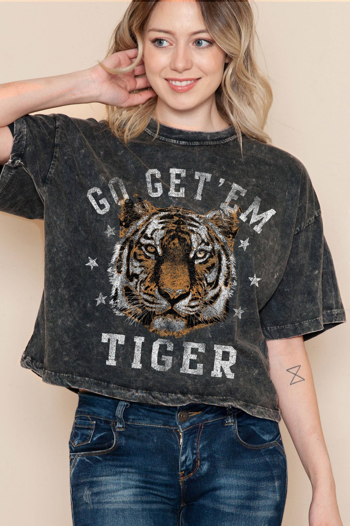 Tiger Go Get'em Mineral Wash Cropped Top Bouteeque Closet